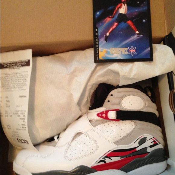 Jordan 13 Bred, - Picture 2 of 4